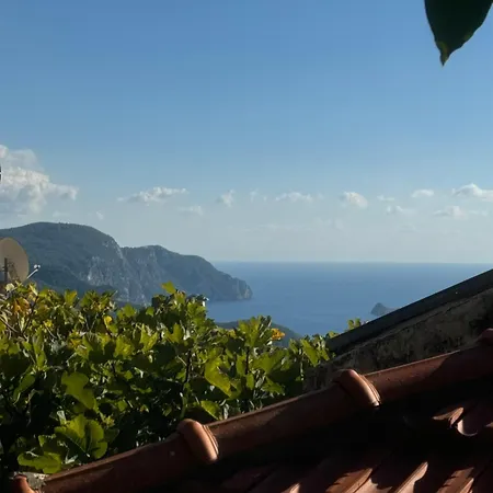 Carmen Ground Floor With Terrace - Apartment Lakones